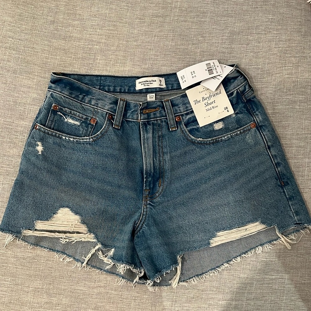 NWT Abercrombie Cut Off Shorts